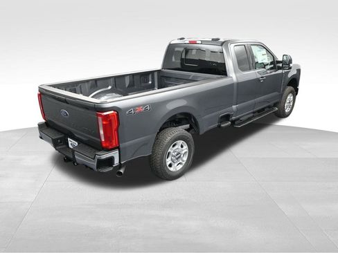 New 2026 Ford F250 XLT image 45