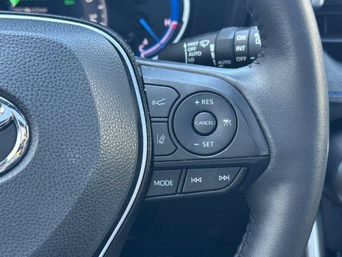 Certified 2022 Toyota RAV4 XSE AWD/4WD image 40