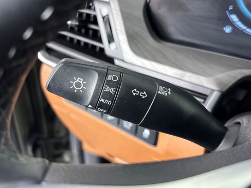 Used 2025 Kia Telluride EX X-Line image 18