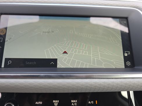 Used 2023 Land Rover Range Rover Evoque S image 22