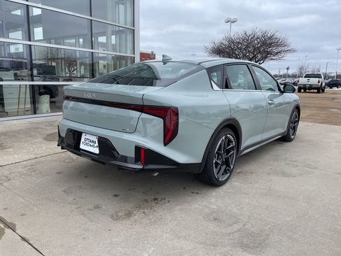 New 2026 Kia K4 GT-Line image 5