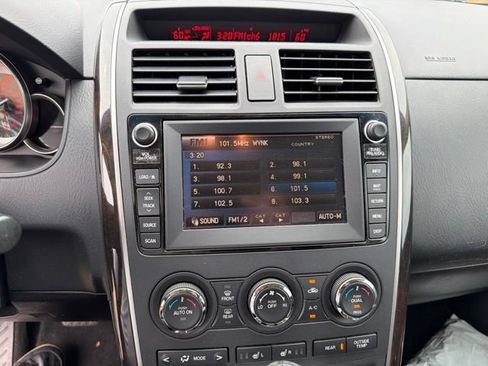 Used 2011 MAZDA CX-9 Grand Touring w/ Moonroof & Bose Audio Pkg FWD image 21