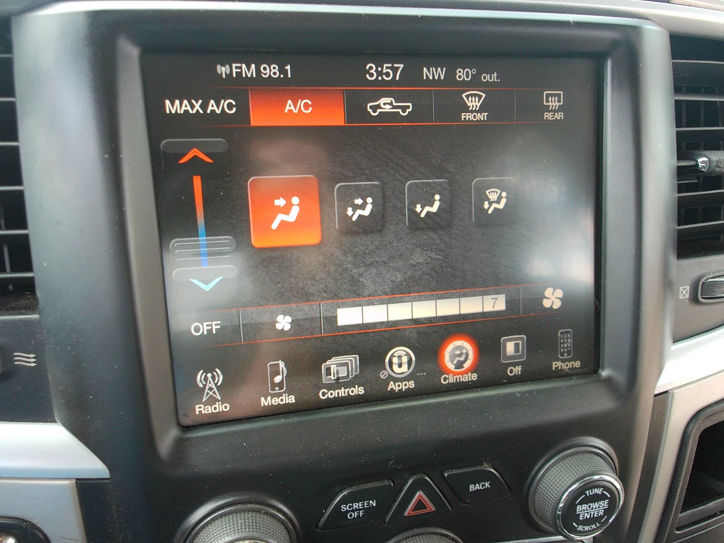 Used 2016 RAM 1500 Lone Star RWD image 22