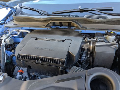 Used 2025 Honda Pilot TrailSport image 36