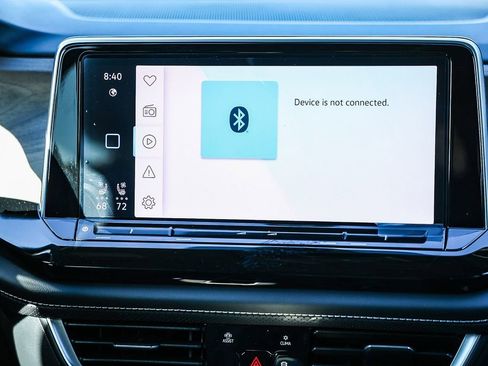 New 2026 Volkswagen Atlas SE image 25