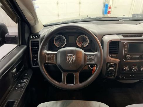 Used 2016 RAM 1500 Express w/ Black Ram 1500 Express Group AWD/4WD image 11