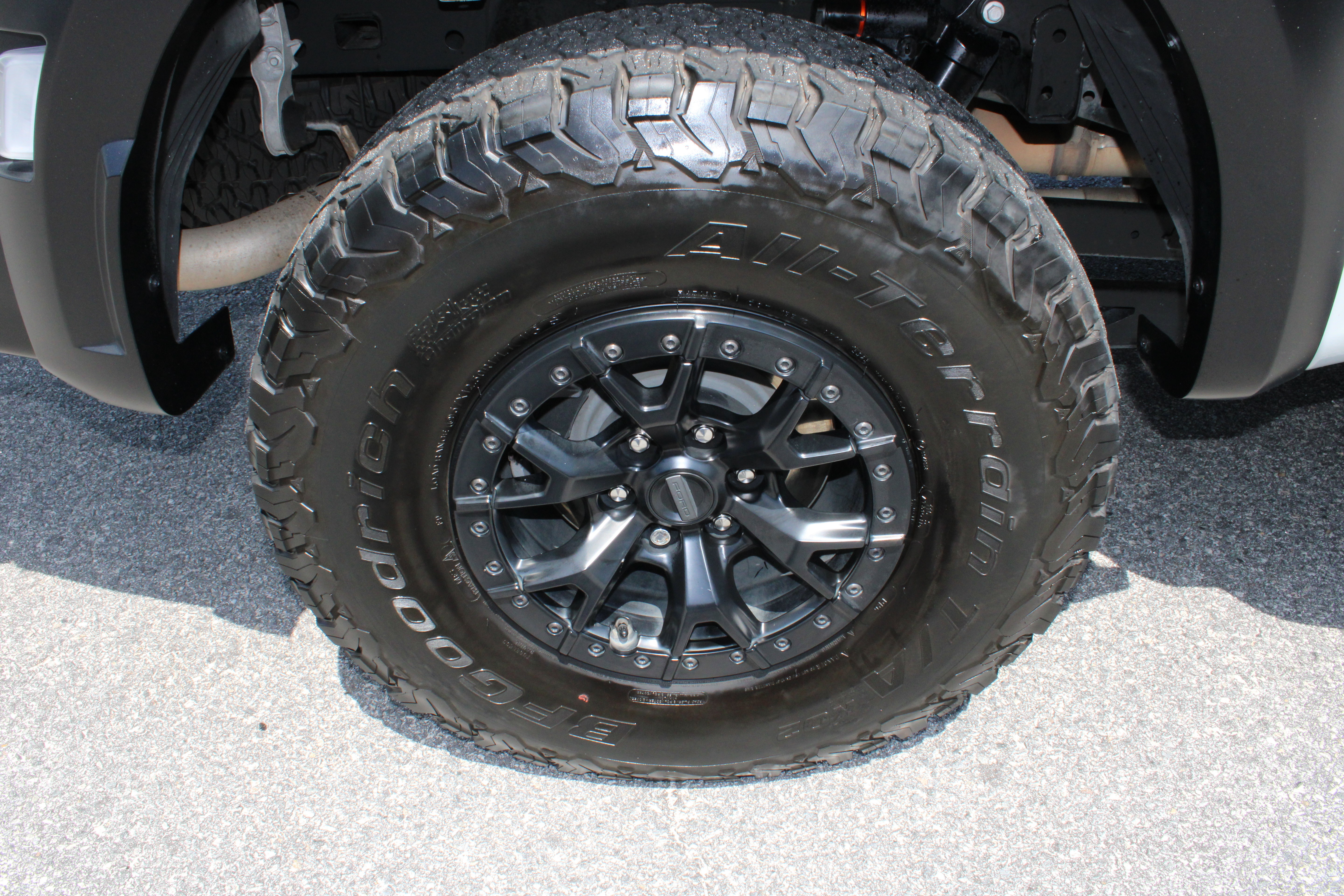 Used 2023 Ford F150 Raptor w/ Equipment Group 802A Raptor R AWD/4WD image 15