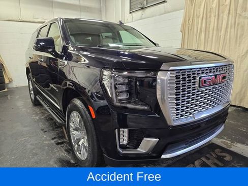 Used 2023 GMC Yukon Denali image 4