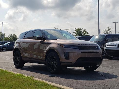 New 2026 Land Rover Range Rover Evoque S image 3