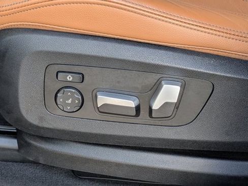 Used 2021 BMW X5 xDrive45e w/ Parking Assistance Package image 23