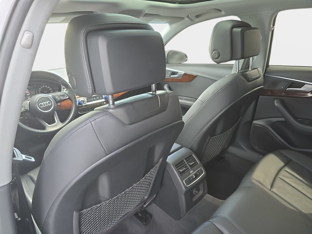 Used 2019 Audi A4 2.0T Premium w/ Convenience Package FWD image 10