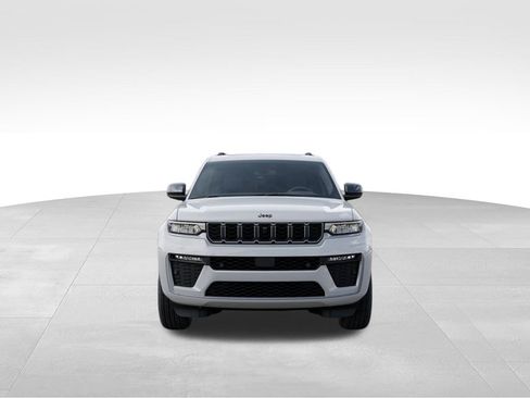 New 2026 Jeep Grand Cherokee L Limited image 7