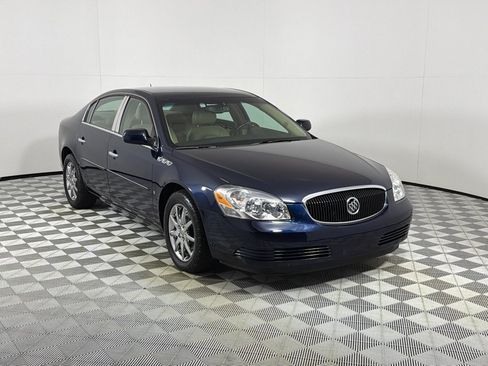 Used 2008 Buick Lucerne CXL FWD image 3