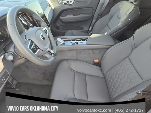 Used 2026 Volvo XC60 B5 Plus w/ Protection Package Premier AWD/4WD image 13