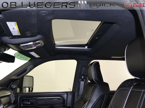 Used 2024 RAM 2500 Limited image 14