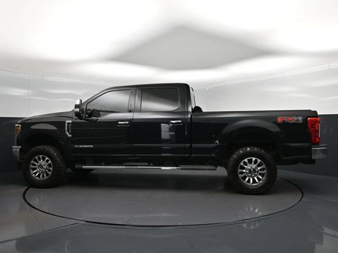 Used 2019 Ford F250 Lariat w/ Lariat Ultimate Package AWD/4WD image 4