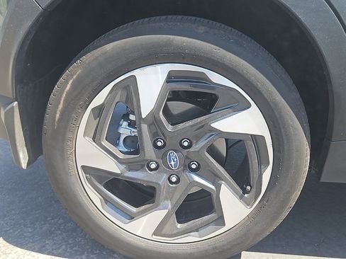 Used 2024 Subaru Crosstrek 2.5i Limited image 7