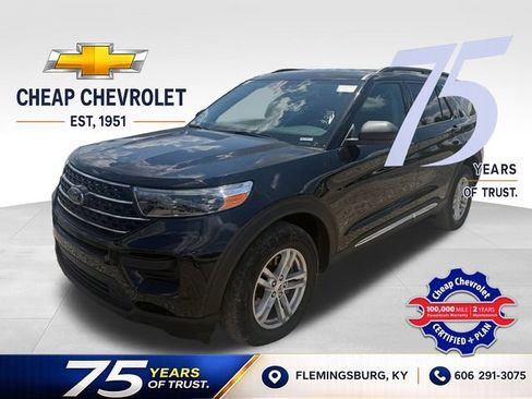 Used 2021 Ford Explorer XLT AWD/4WD image 1