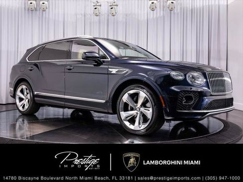 Used 2023 Bentley Bentayga Extended Wheelbase AWD/4WD image 1
