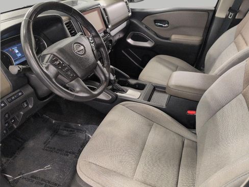 Used 2022 Nissan Frontier SV AWD/4WD image 10
