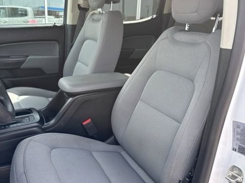 Used 2022 Chevrolet Colorado W/T w/ WT Convenience Package image 13