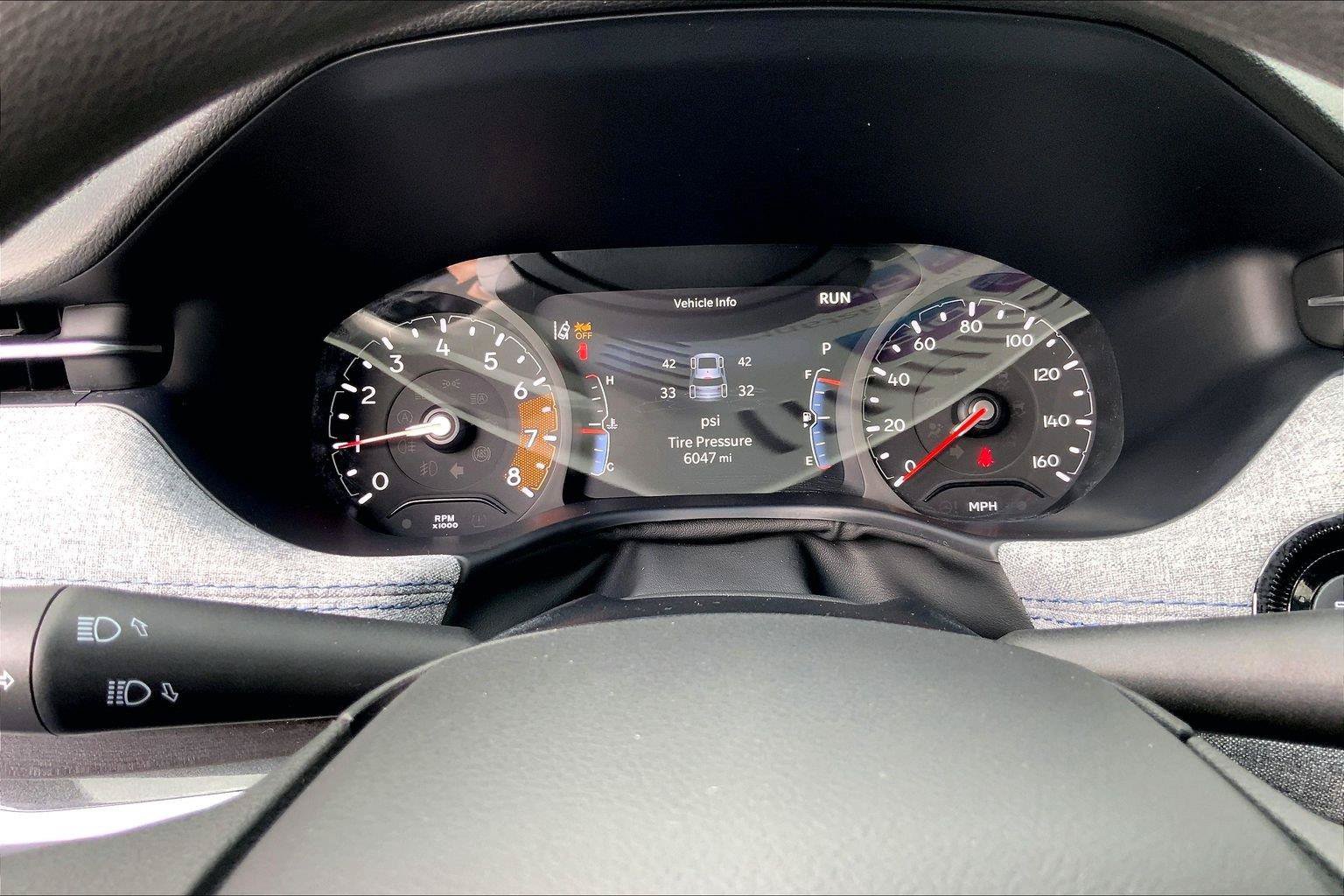 Used 2025 Jeep Compass Sport AWD/4WD image 20