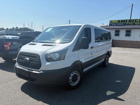 Used 2019 Ford Transit 150 XL RWD image 23