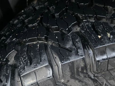 Used 2025 Jeep Wrangler Unlimited Rubicon 392 image 18