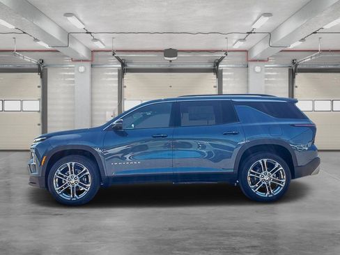 New 2026 Chevrolet Traverse LT w/ Driver Confidence Package image 4