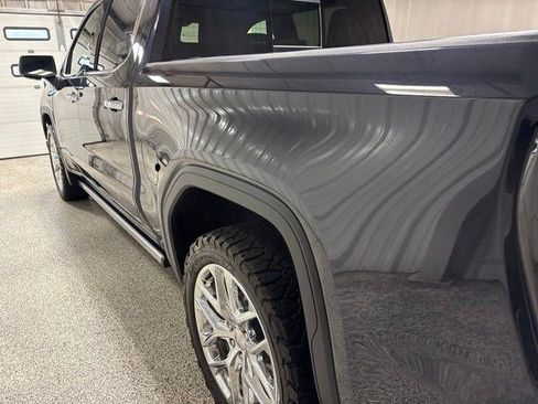 Used 2023 GMC Sierra 1500 Denali w/ Denali Reserve Package AWD/4WD image 11