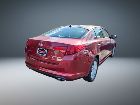 Used 2013 Kia Optima EX w/ Premium Pkg image 3