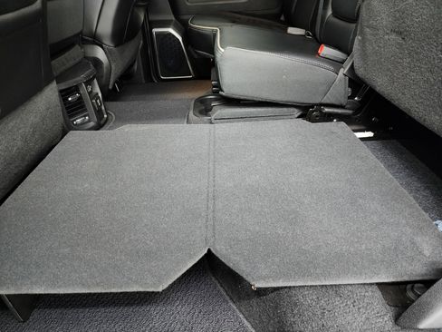 Used 2023 RAM 3500 Laramie image 39