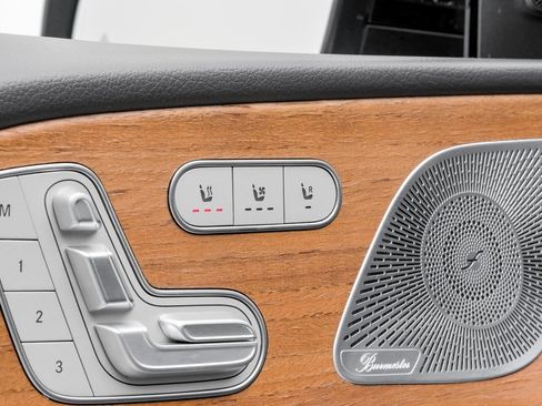 Used 2020 Mercedes-Benz GLE 450 4MATIC image 46