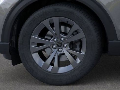 New 2026 Ford Explorer Active w/ Active Comfort Package image 19