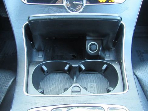 Used 2019 Mercedes-Benz C 300 Sedan image 50