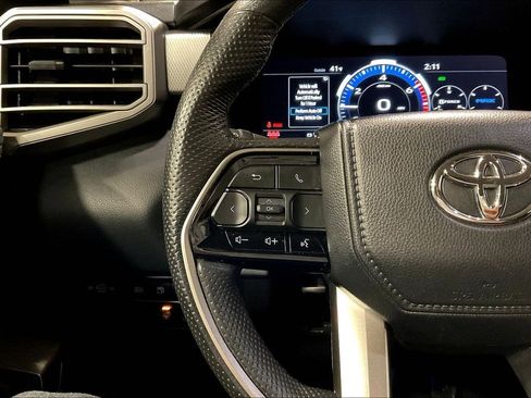 Used 2024 Toyota Tundra Limited image 12