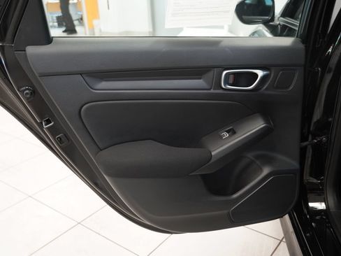 Used 2022 Honda Civic LX image 25