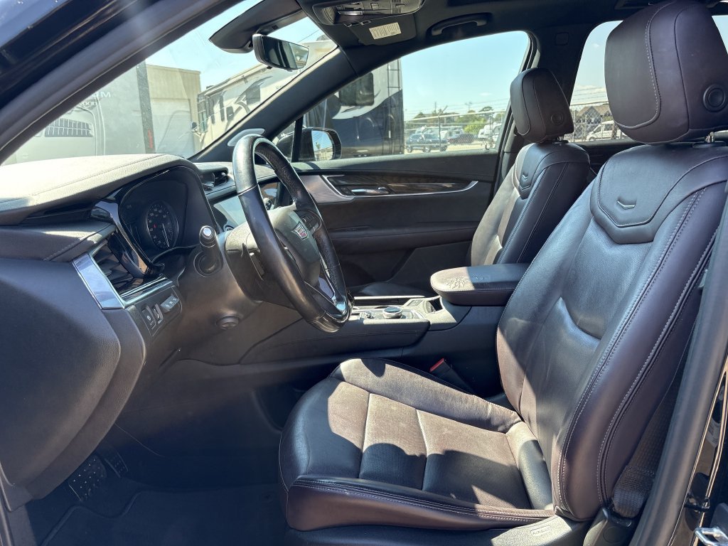 Used 2021 Cadillac XT6 Premium Luxury FWD image 13