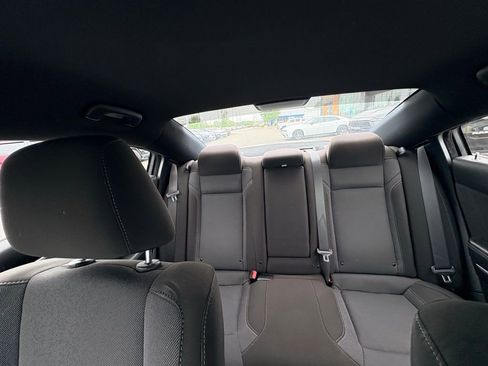 Used 2020 Dodge Charger SXT RWD image 28