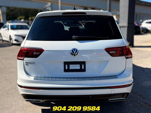 Used 2021 Volkswagen Tiguan SE FWD image 6