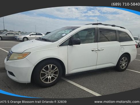Used 2012 Honda Odyssey EX image 1