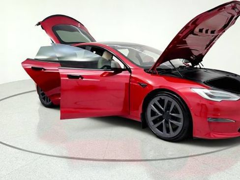 Used 2021 Tesla Model S Plaid AWD/4WD image 11