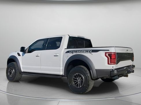Certified 2019 Ford F150 Raptor w/ Equipment Group 802A Luxury image 19