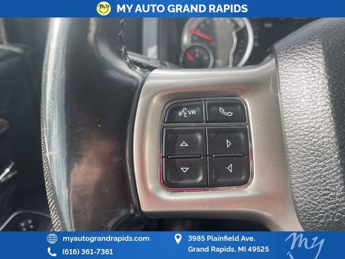 Used 2017 RAM 1500 Laramie image 18