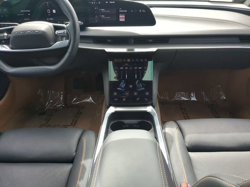 Used 2024 Lucid Air Touring AWD/4WD image 15