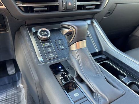 Certified 2024 Lexus GX 550 image 18