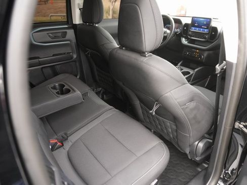 Used 2024 Ford Bronco Sport Badlands image 14