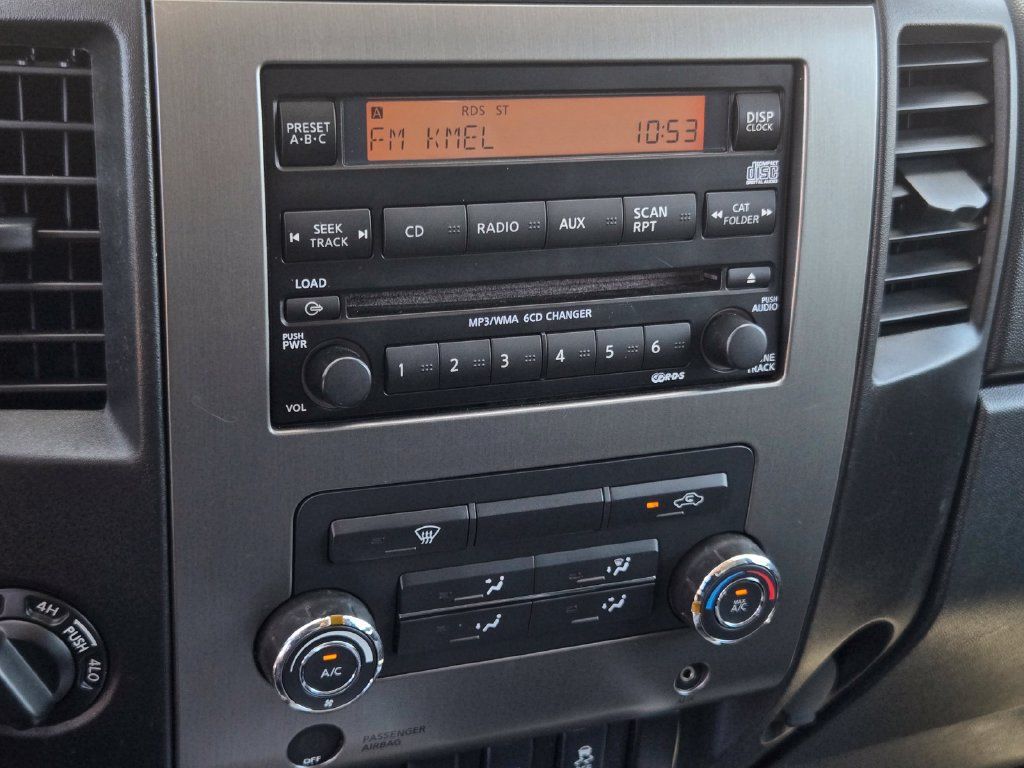 Used 2012 Nissan Titan SV w/ SV Value Truck Pkg AWD/4WD image 17