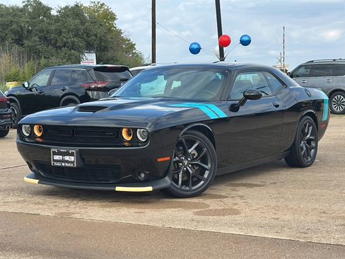 Used 2022 Dodge Challenger GT w/ Blacktop Package image 2