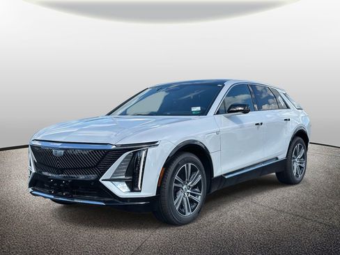 New 2025 Cadillac Lyriq Luxury image 5